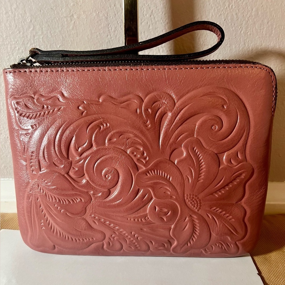 Patricia Nash Tooled Leather Cassini Wristlet- Old Rose